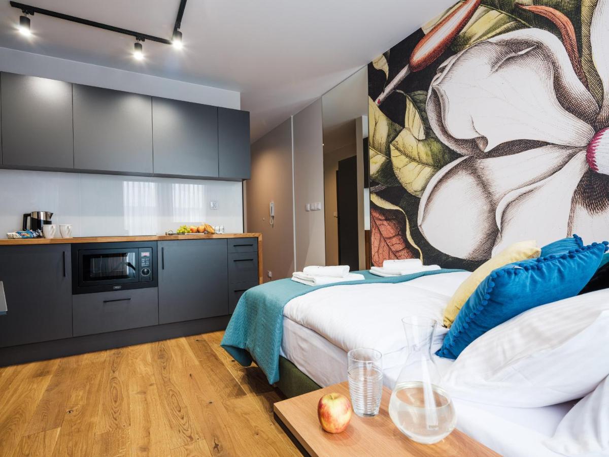 Aparthotel Inspire Miodova Residence คราคูฟ ภายนอก รูปภาพ